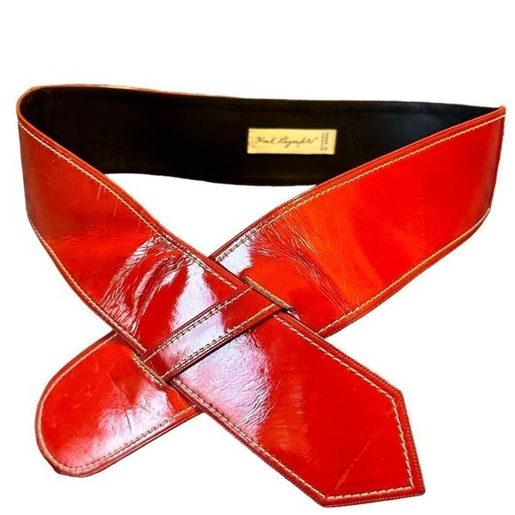 Vintage 80s Karl Lagerfeld Red Patent Leather Crossover Belt size XS - Picture 3 of 9